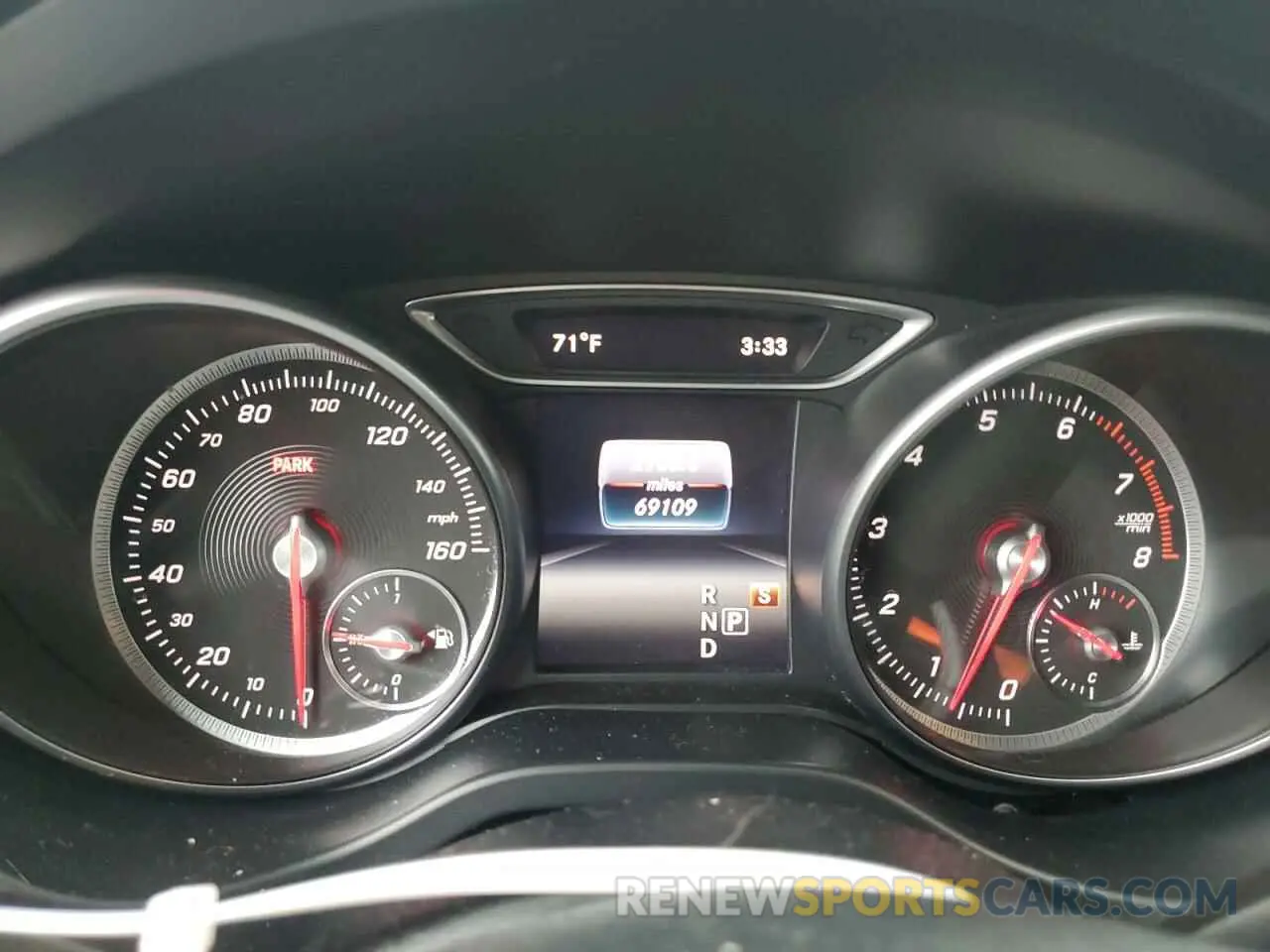 9 Photograph of a damaged car WDCTG4EB6KU000746 MERCEDES-BENZ GLA-CLASS 2019