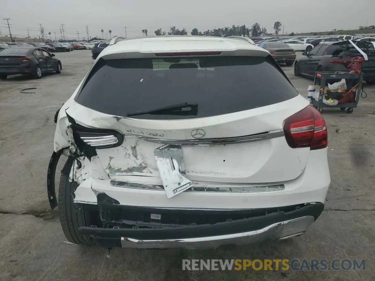 6 Photograph of a damaged car WDCTG4EB6KU013559 MERCEDES-BENZ GLA-CLASS 2019