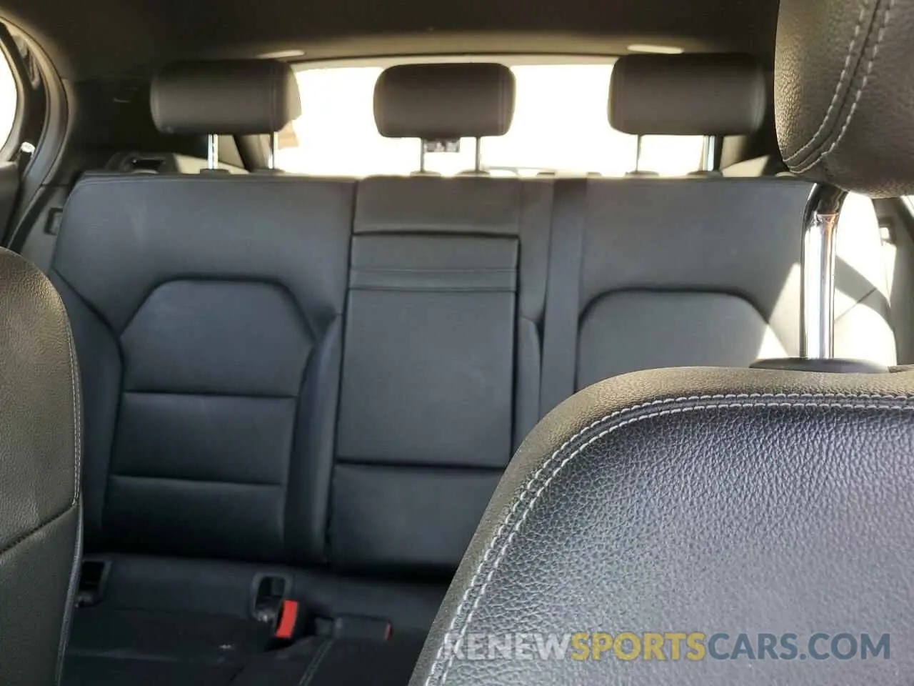 10 Photograph of a damaged car WDCTG4EB6KU019989 MERCEDES-BENZ GLA-CLASS 2019