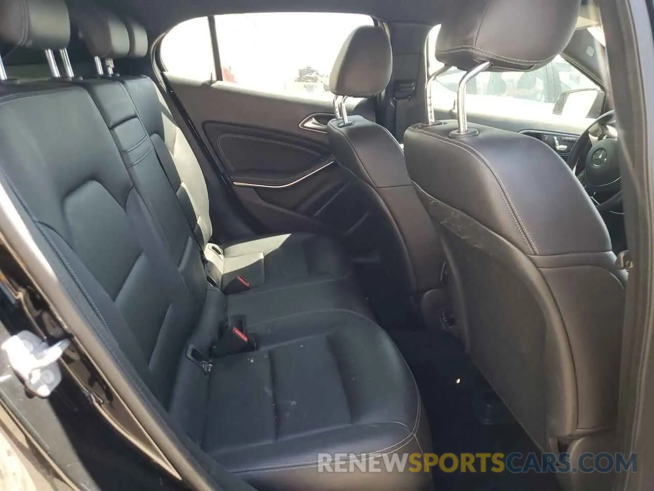 11 Photograph of a damaged car WDCTG4EB6KU019989 MERCEDES-BENZ GLA-CLASS 2019