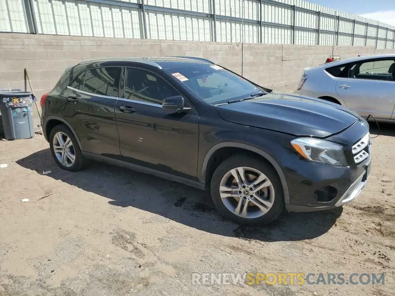4 Photograph of a damaged car WDCTG4EB6KU019989 MERCEDES-BENZ GLA-CLASS 2019