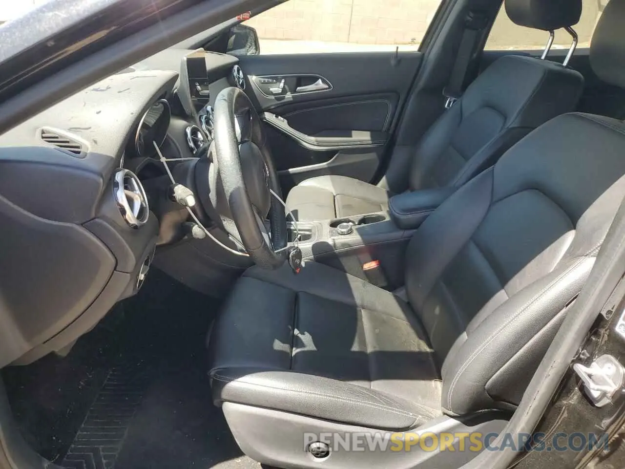 7 Photograph of a damaged car WDCTG4EB6KU019989 MERCEDES-BENZ GLA-CLASS 2019