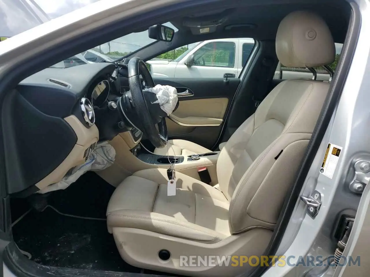 7 Photograph of a damaged car WDCTG4EB8KU002241 MERCEDES-BENZ GLA-CLASS 2019