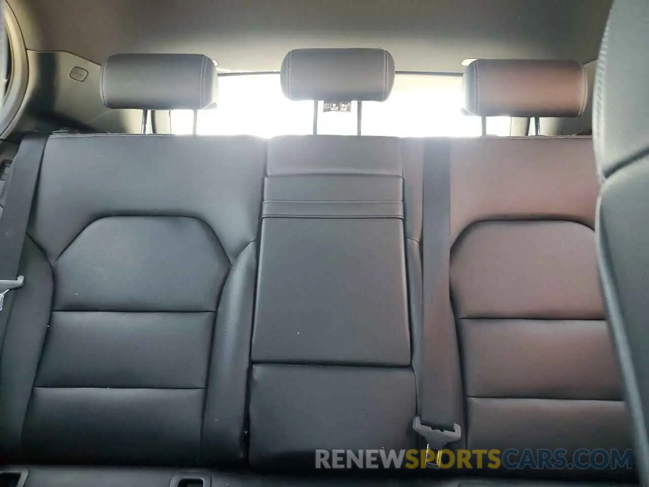 10 Photograph of a damaged car WDCTG4EB9KJ551075 MERCEDES-BENZ GLA-CLASS 2019