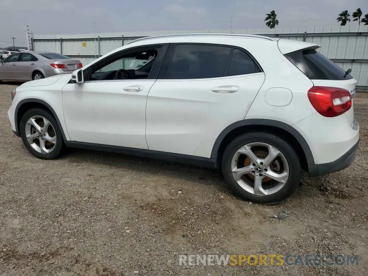 2 Photograph of a damaged car WDCTG4EB9KU010381 MERCEDES-BENZ GLA-CLASS 2019