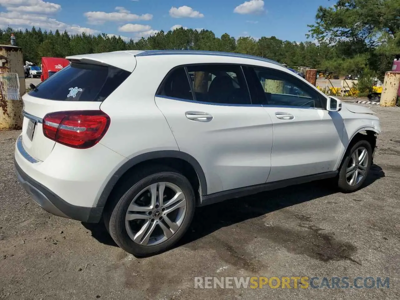 3 Photograph of a damaged car WDCTG4EBXKU004184 MERCEDES-BENZ GLA-CLASS 2019