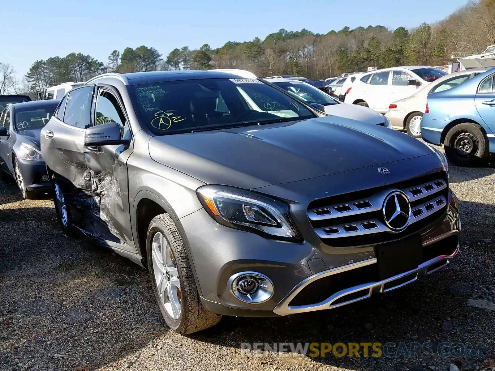 1 Photograph of a damaged car WDCTG4GB0KJ549678 MERCEDES-BENZ GLA-CLASS 2019