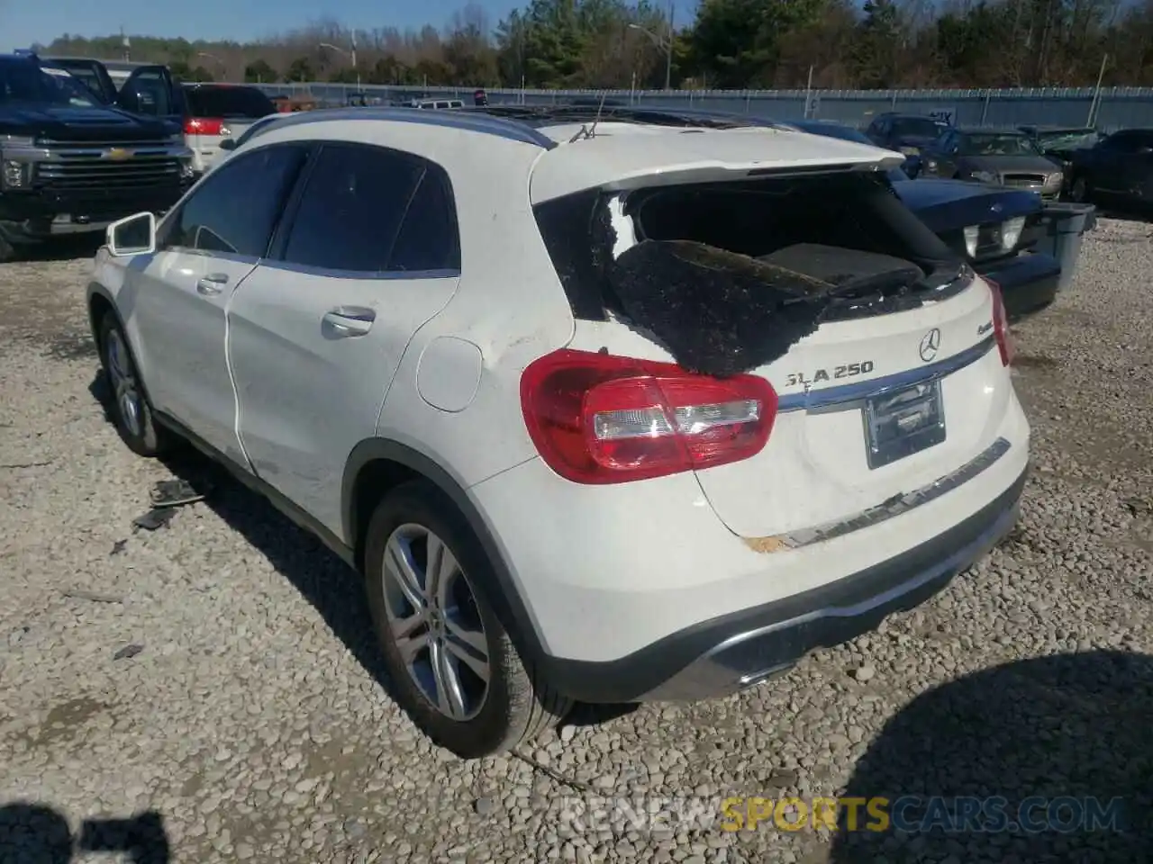 3 Photograph of a damaged car WDCTG4GB1KU012610 MERCEDES-BENZ GLA-CLASS 2019