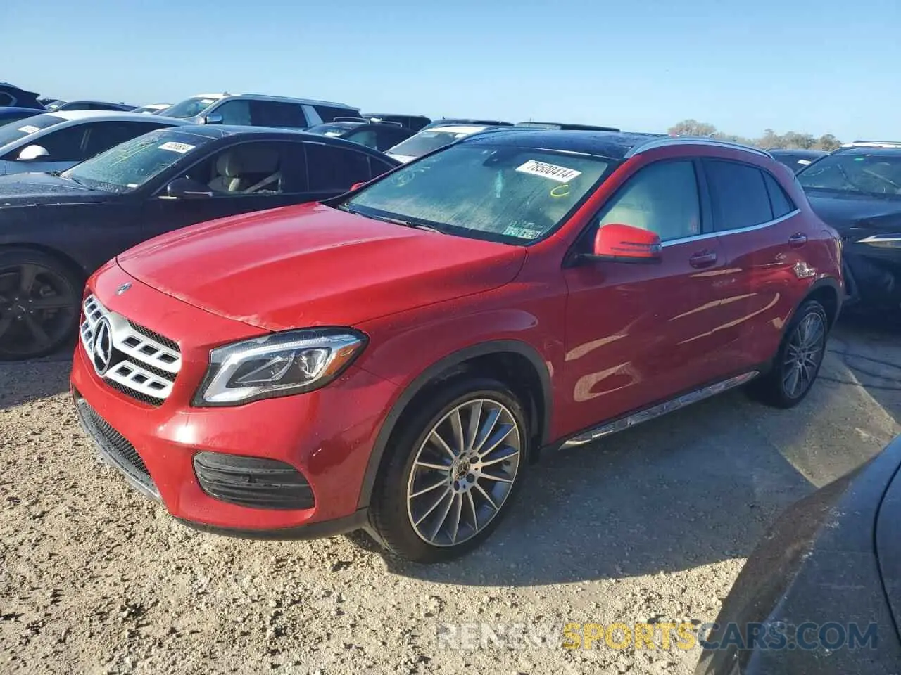 1 Photograph of a damaged car WDCTG4GB2KJ546135 MERCEDES-BENZ GLA-CLASS 2019