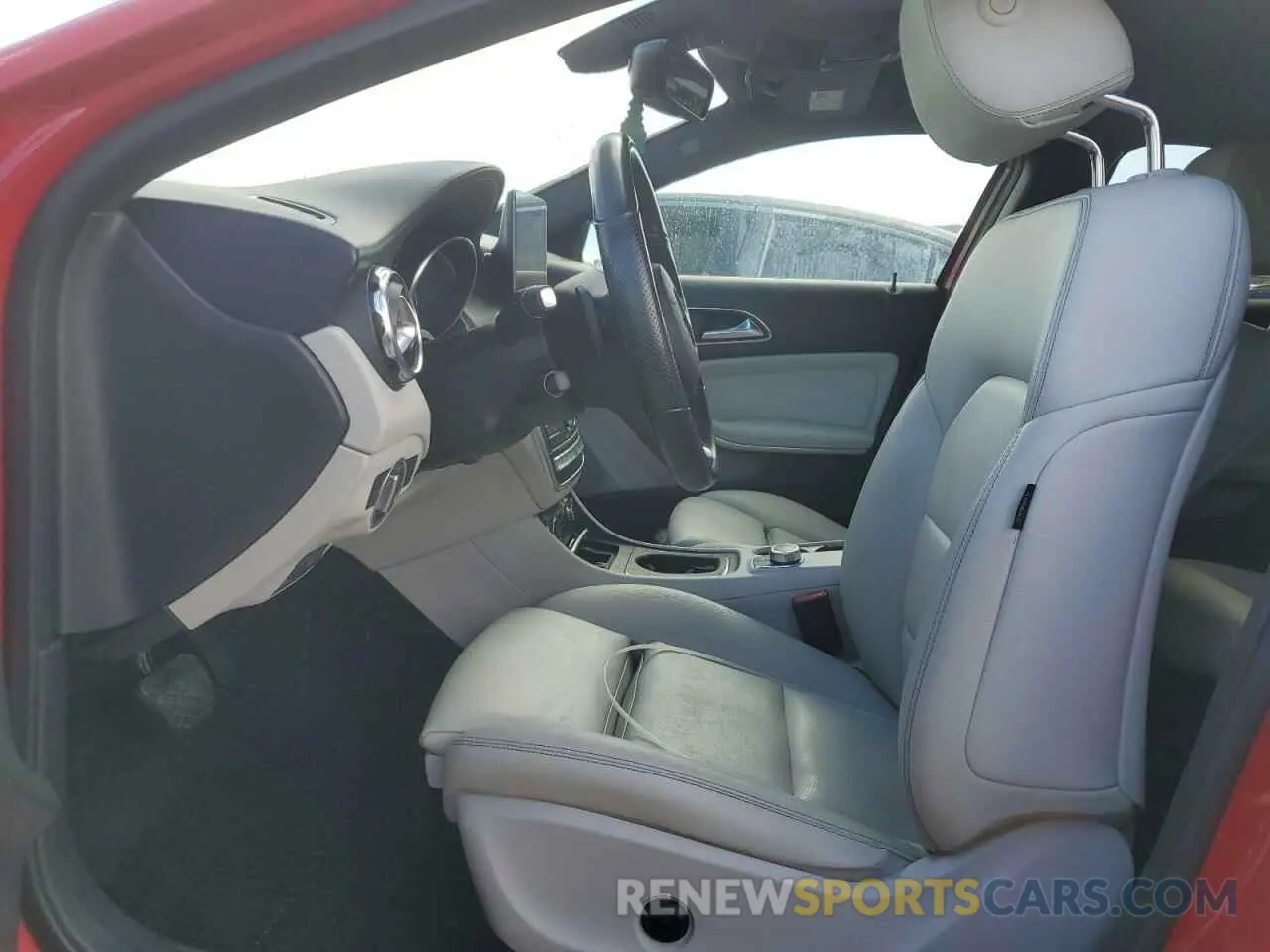 7 Photograph of a damaged car WDCTG4GB2KJ546135 MERCEDES-BENZ GLA-CLASS 2019