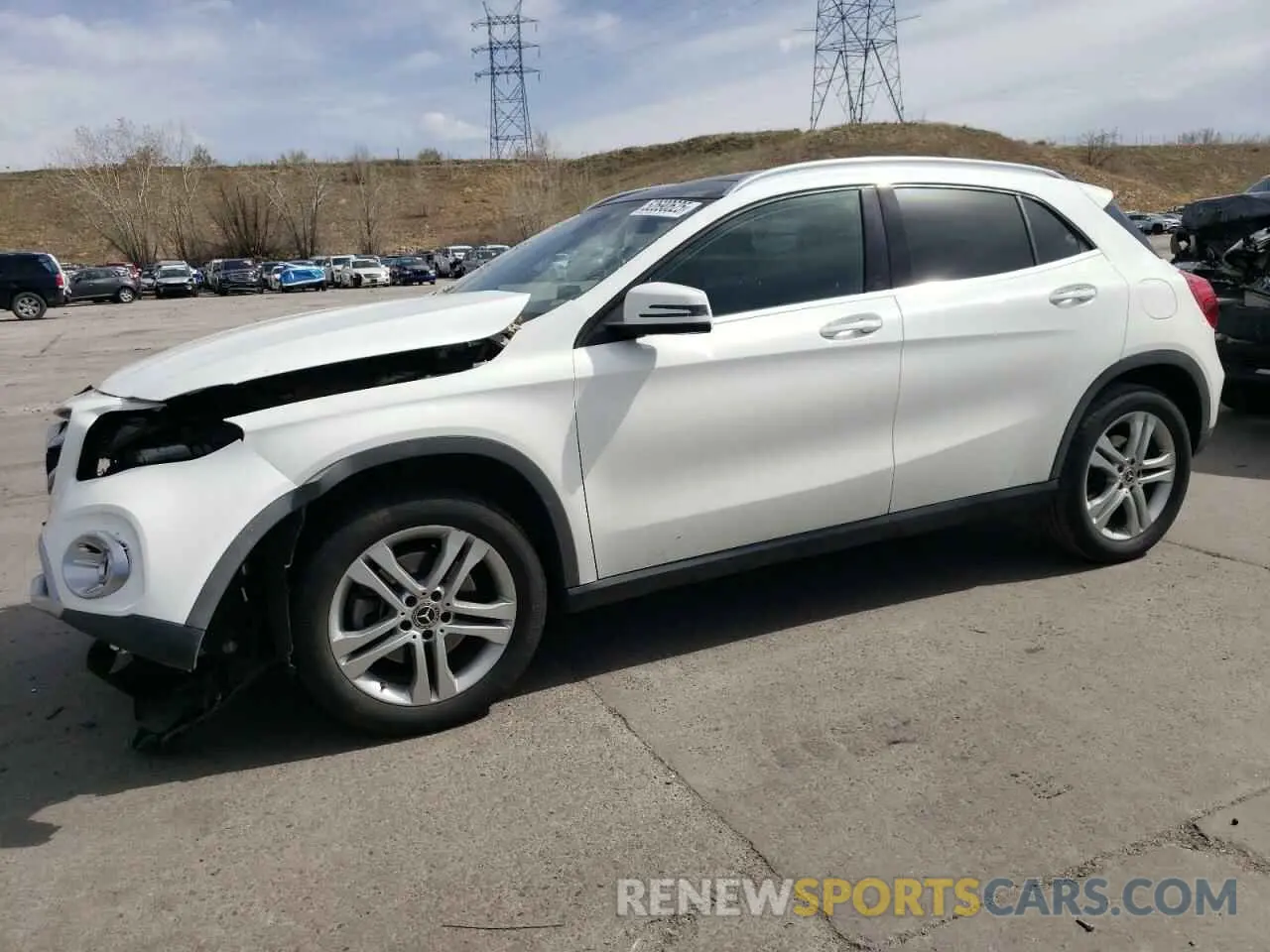 1 Photograph of a damaged car WDCTG4GB2KJ581662 MERCEDES-BENZ GLA-CLASS 2019