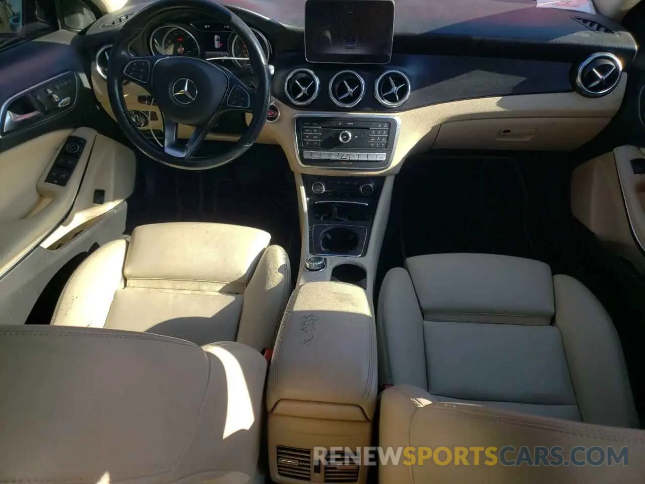 8 Photograph of a damaged car WDCTG4GB3KJ550145 MERCEDES-BENZ GLA-CLASS 2019