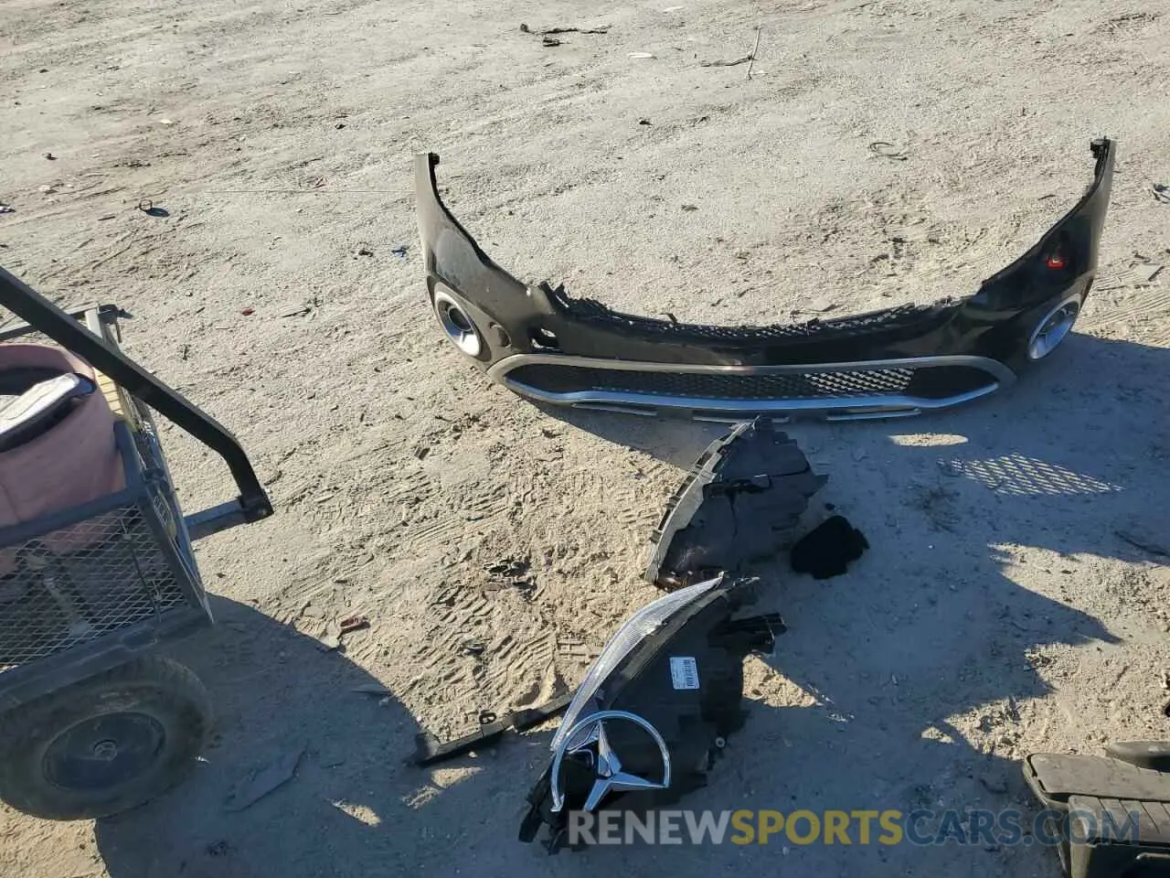 13 Photograph of a damaged car WDCTG4GB3KU016285 MERCEDES-BENZ GLA-CLASS 2019