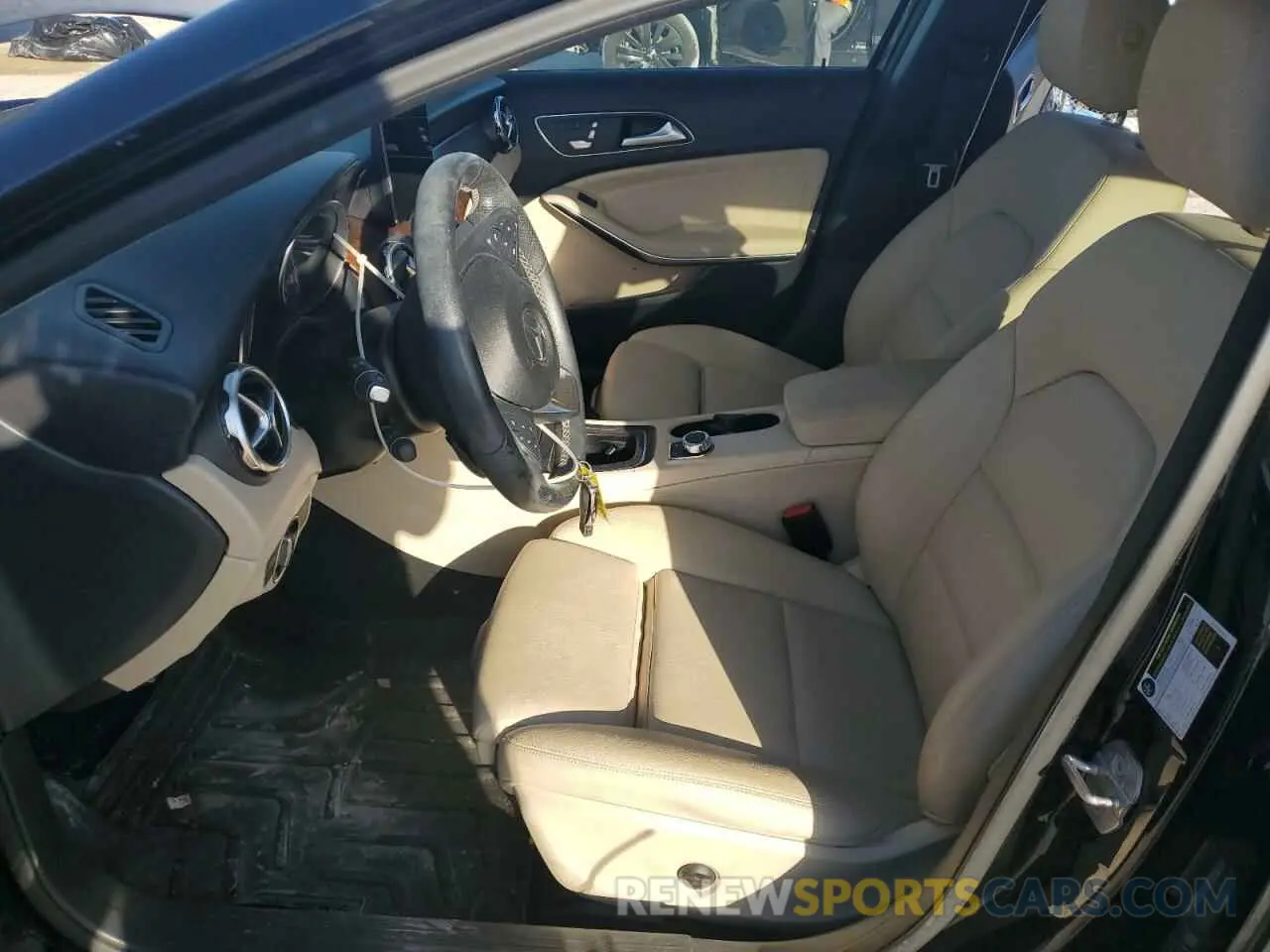 7 Photograph of a damaged car WDCTG4GB3KU016285 MERCEDES-BENZ GLA-CLASS 2019