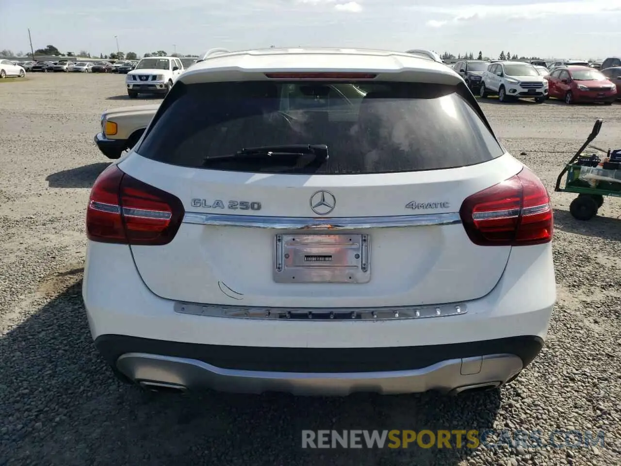 6 Photograph of a damaged car WDCTG4GB4KJ543172 MERCEDES-BENZ GLA-CLASS 2019
