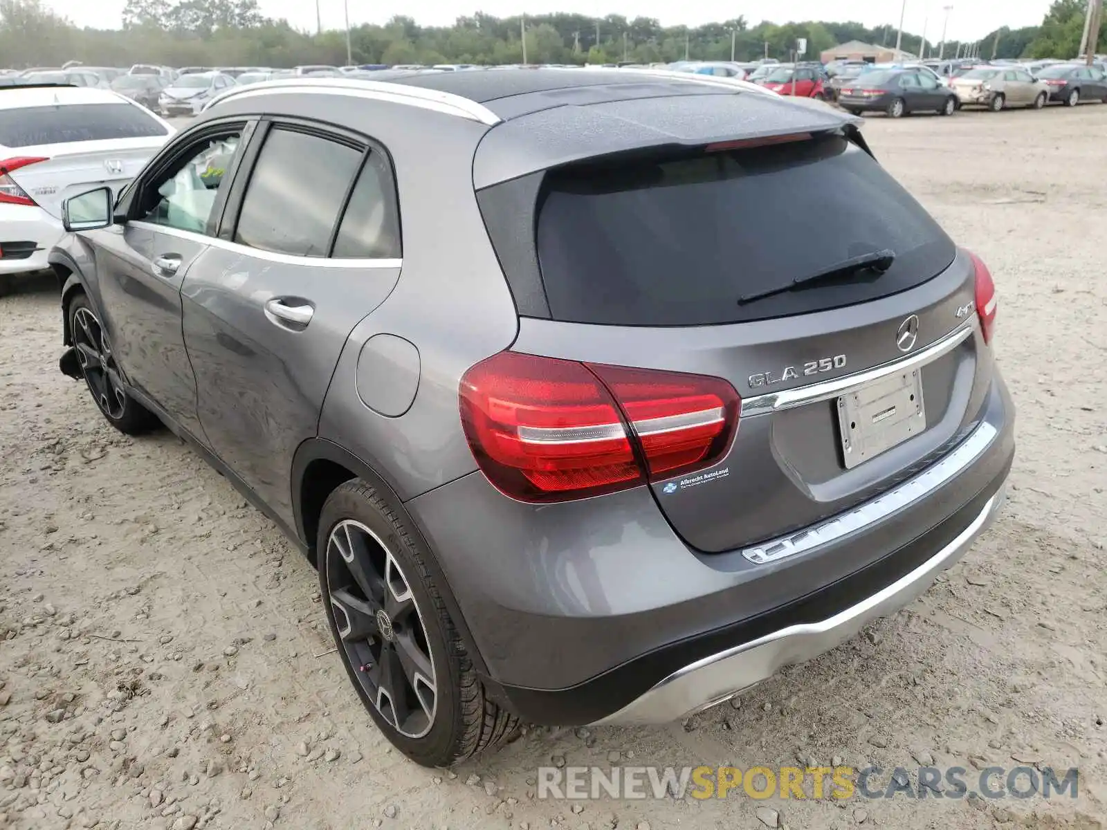 3 Photograph of a damaged car WDCTG4GB4KJ551823 MERCEDES-BENZ GLA-CLASS 2019