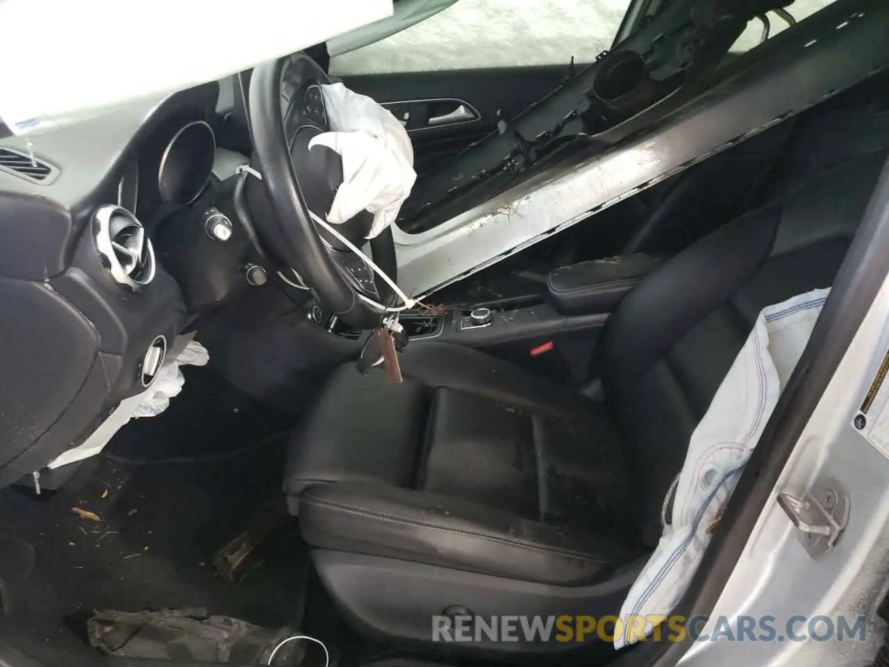 7 Photograph of a damaged car WDCTG4GB4KU020720 MERCEDES-BENZ GLA-CLASS 2019