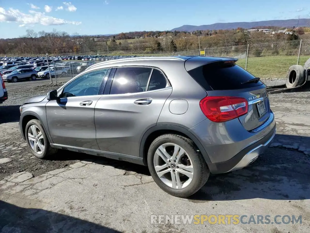2 Photograph of a damaged car WDCTG4GB5KJ602617 MERCEDES-BENZ GLA-CLASS 2019