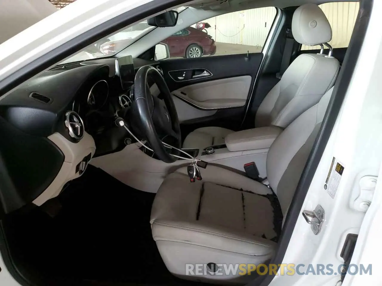 7 Photograph of a damaged car WDCTG4GB6KJ543707 MERCEDES-BENZ GLA-CLASS 2019