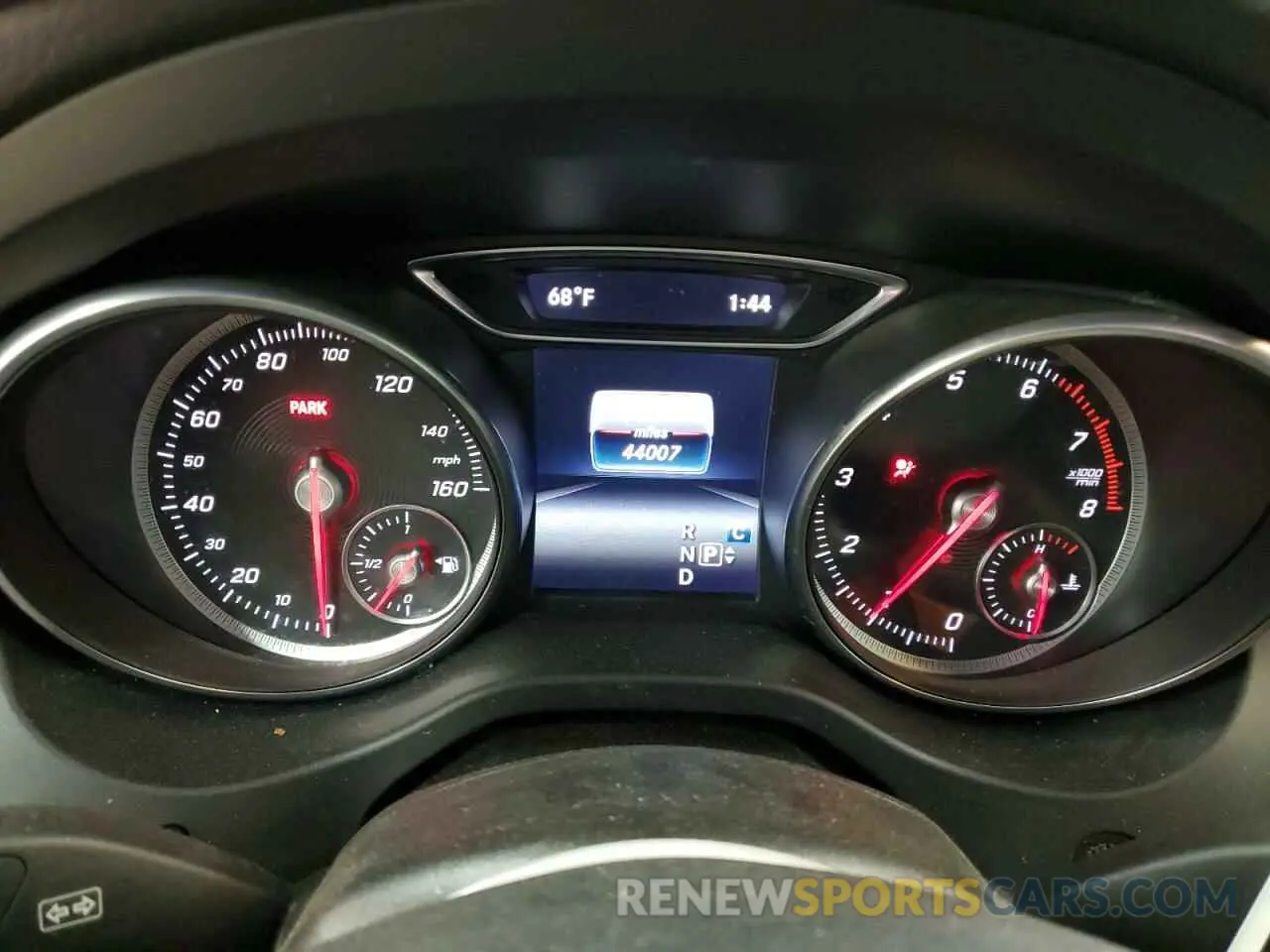 9 Photograph of a damaged car WDCTG4GB6KJ584063 MERCEDES-BENZ GLA-CLASS 2019
