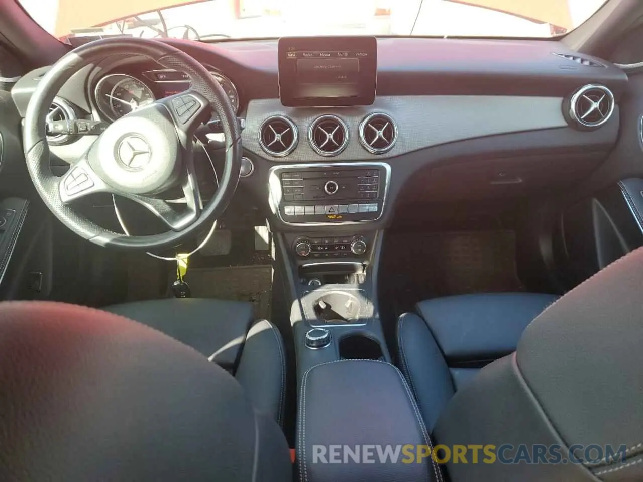 8 Photograph of a damaged car WDCTG4GB7KJ543571 MERCEDES-BENZ GLA-CLASS 2019