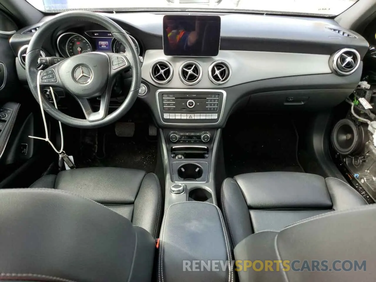 8 Photograph of a damaged car WDCTG4GB7KJ552710 MERCEDES-BENZ GLA-CLASS 2019