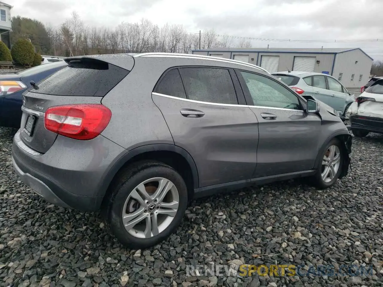 3 Photograph of a damaged car WDCTG4GB8KJ617404 MERCEDES-BENZ GLA-CLASS 2019