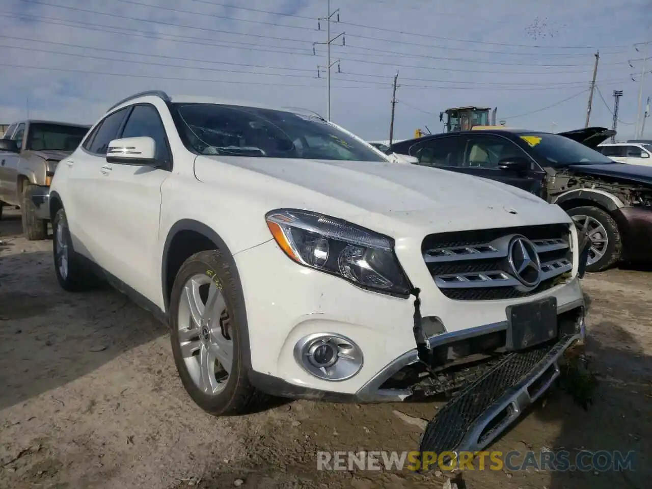 1 Photograph of a damaged car WDCTG4GB8KJ624563 MERCEDES-BENZ GLA-CLASS 2019