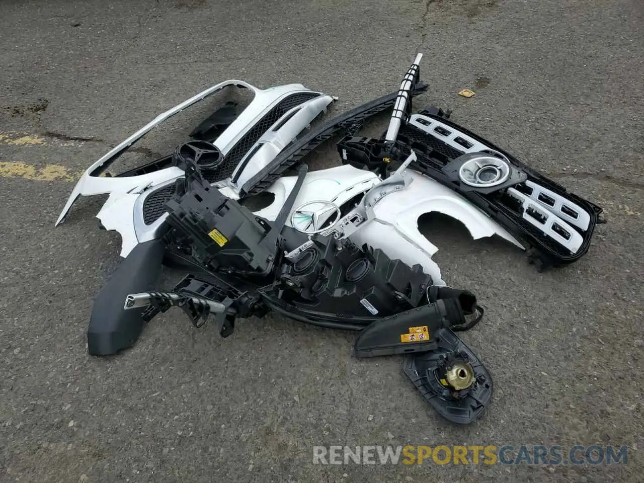 12 Photograph of a damaged car WDCTG4GB8KU004357 MERCEDES-BENZ GLA-CLASS 2019