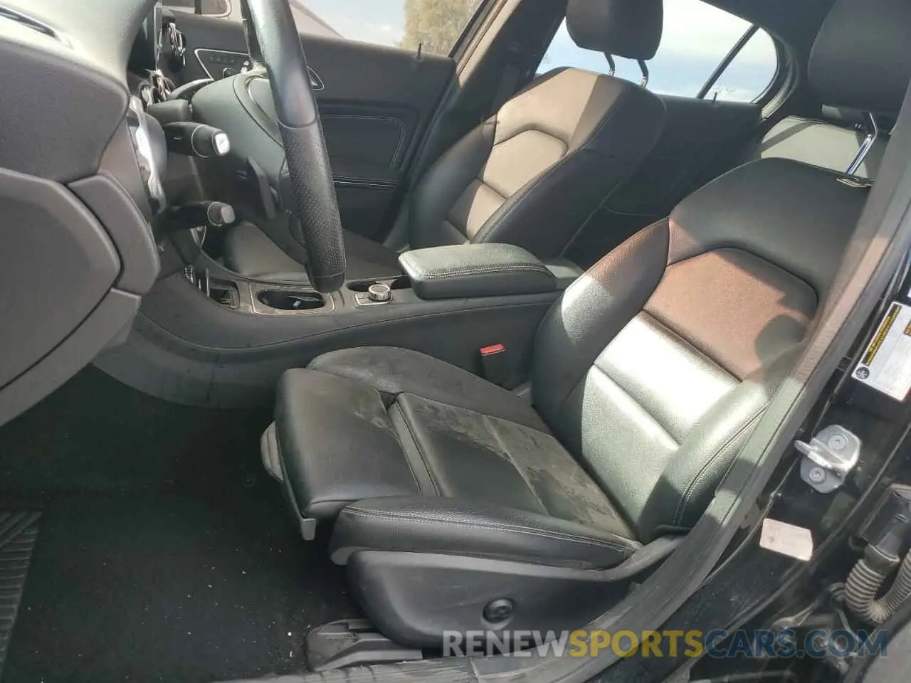 7 Photograph of a damaged car WDCTG4GB8KU012782 MERCEDES-BENZ GLA-CLASS 2019