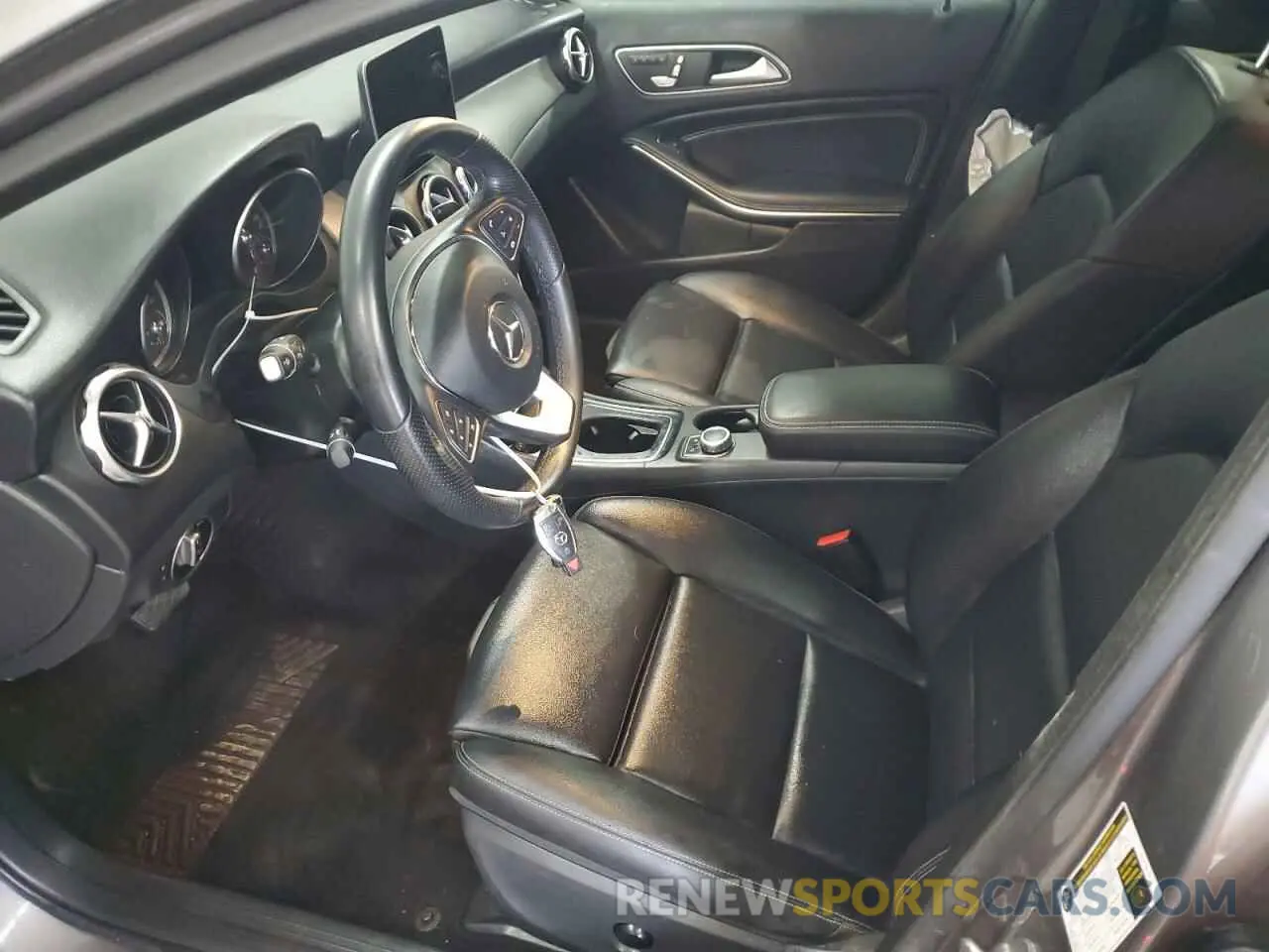 7 Photograph of a damaged car WDCTG4GB9KJ564874 MERCEDES-BENZ GLA-CLASS 2019