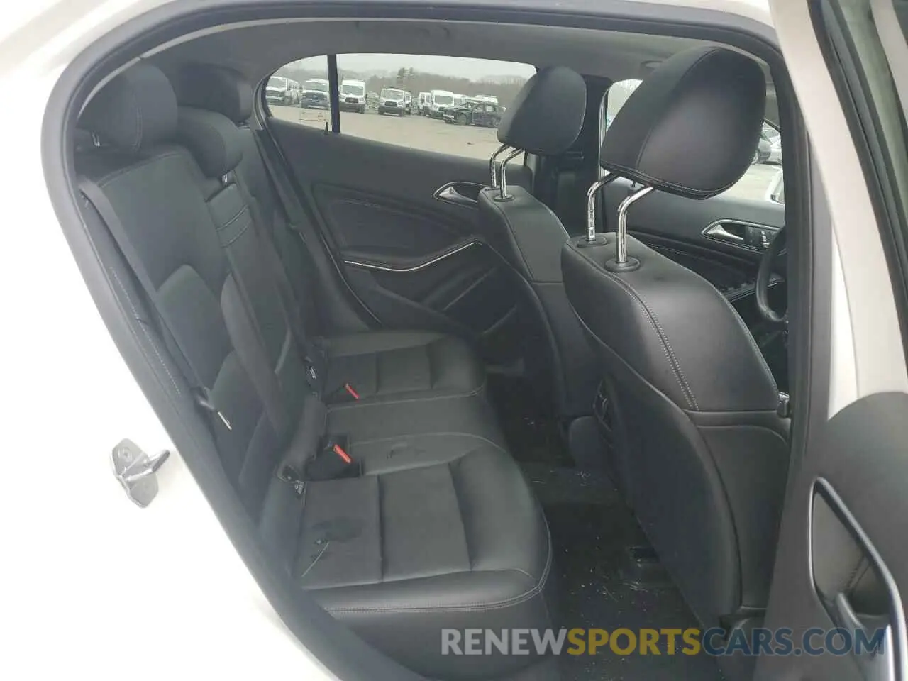 11 Photograph of a damaged car WDCTG4GB9KJ577723 MERCEDES-BENZ GLA-CLASS 2019