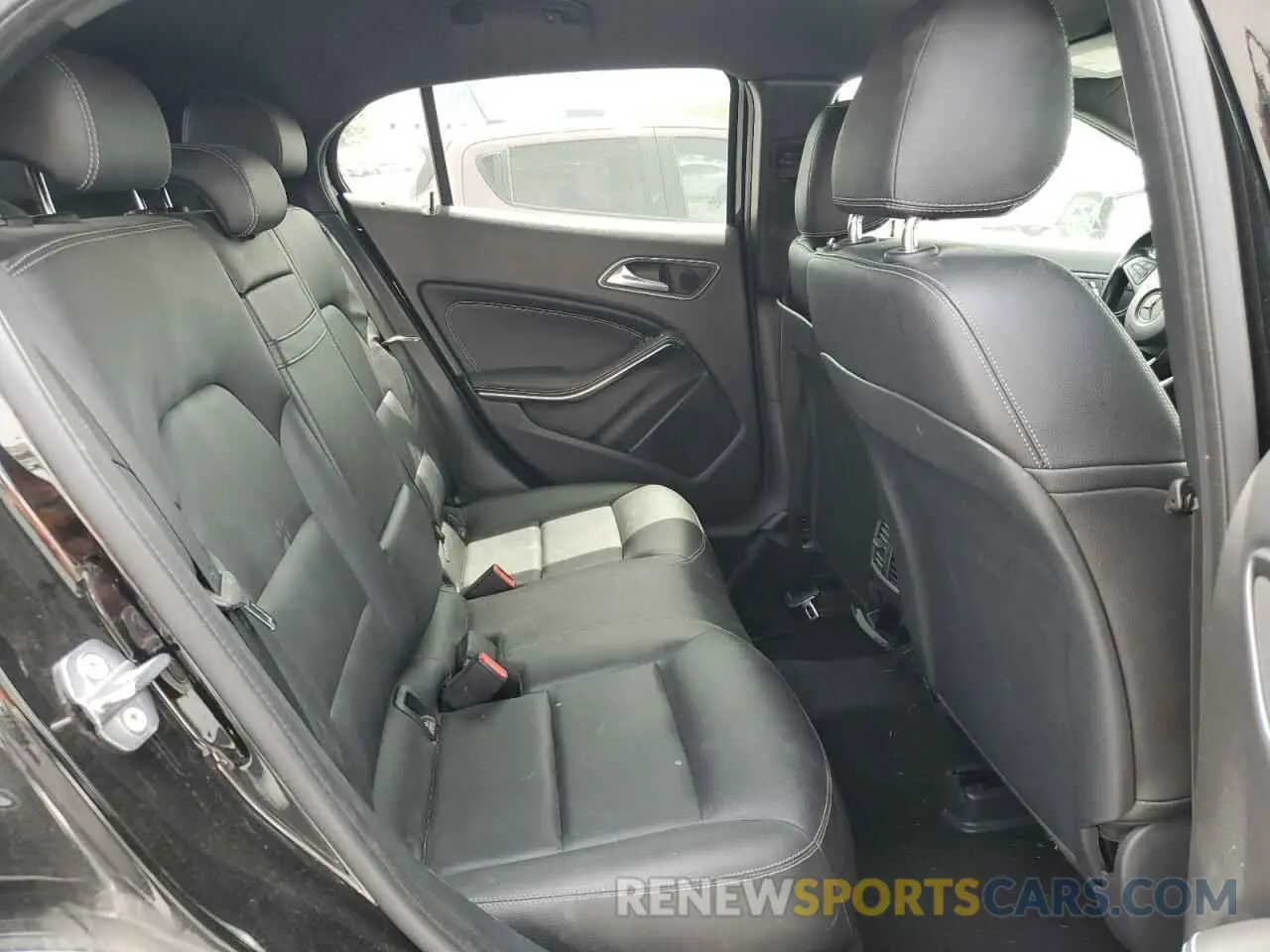 11 Photograph of a damaged car WDCTG4GB9KJ580895 MERCEDES-BENZ GLA-CLASS 2019