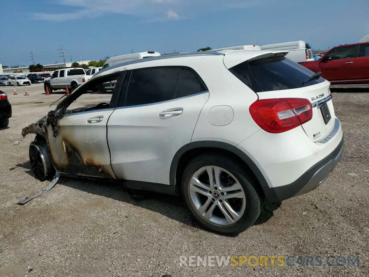 2 Photograph of a damaged car WDCTG4GBXKU004649 MERCEDES-BENZ GLA-CLASS 2019