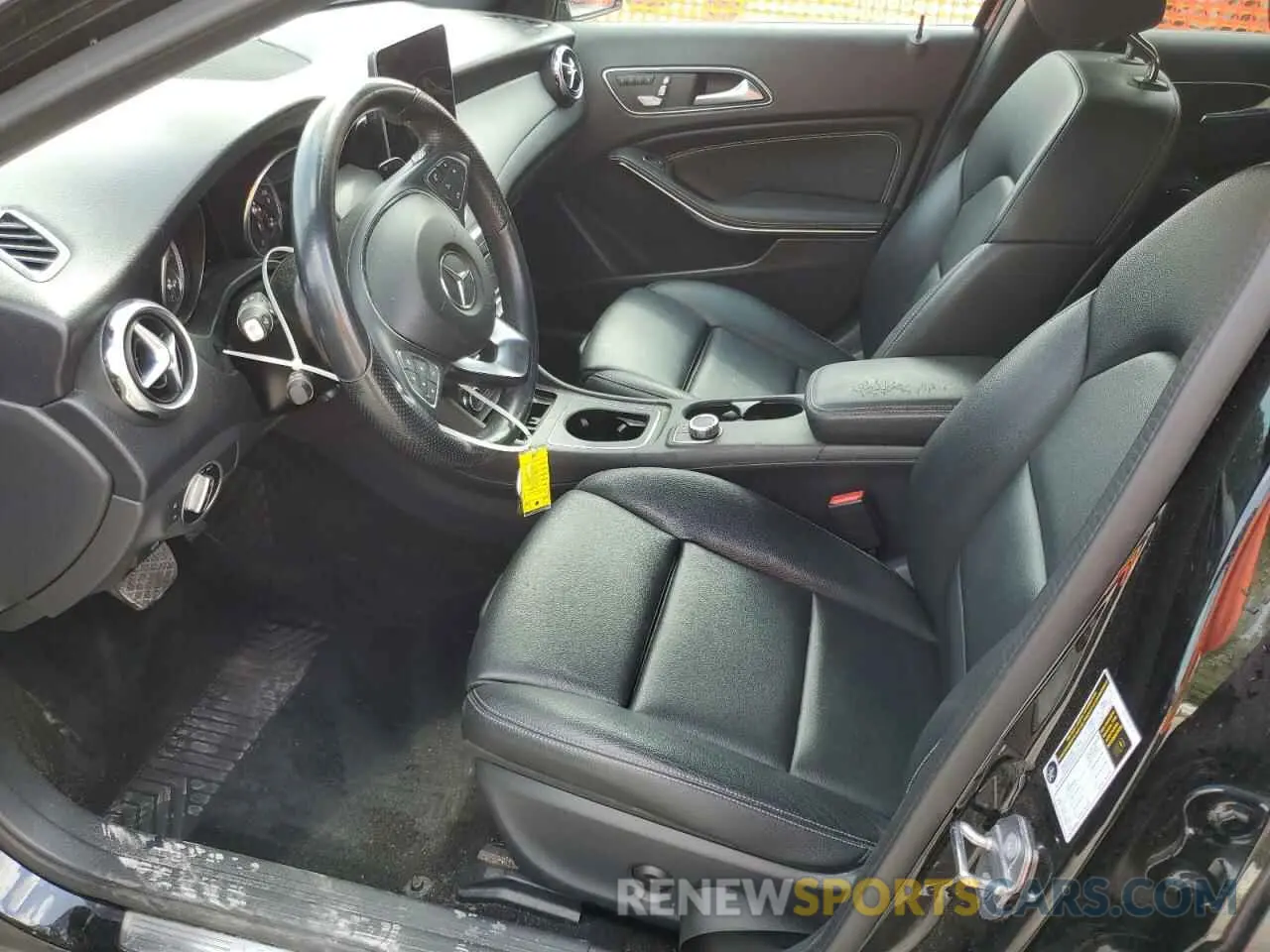7 Photograph of a damaged car W1NTG4EB4LU040680 MERCEDES-BENZ GLA-CLASS 2020