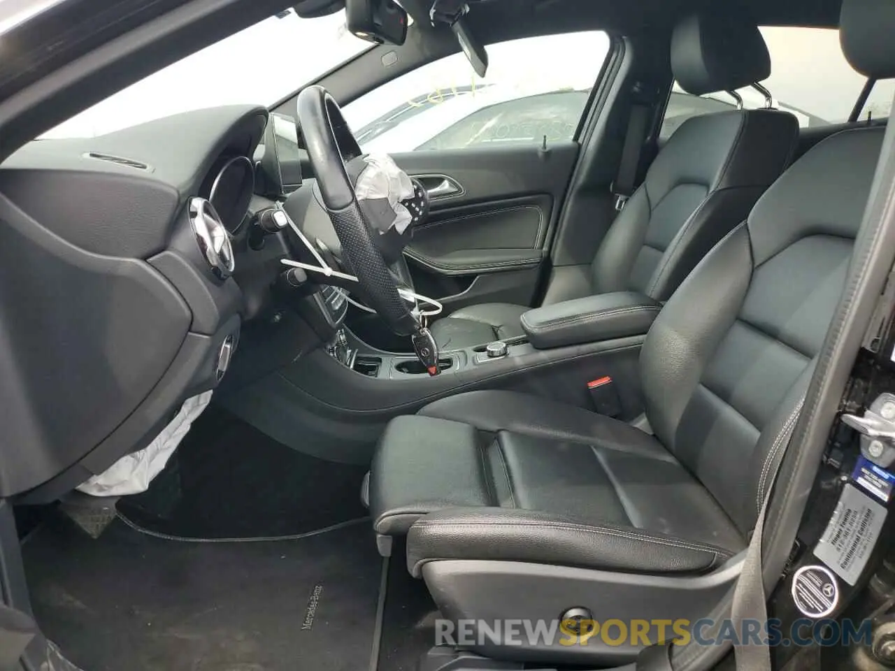7 Photograph of a damaged car W1NTG4EB6LU040356 MERCEDES-BENZ GLA-CLASS 2020