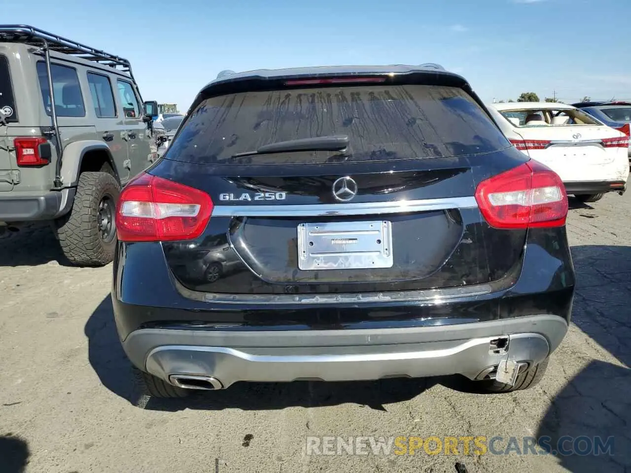 6 Photograph of a damaged car W1NTG4EB7LU029656 MERCEDES-BENZ GLA-CLASS 2020