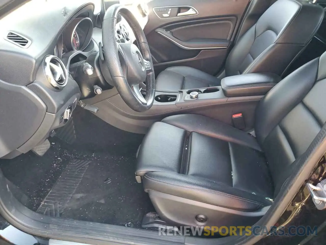 7 Photograph of a damaged car W1NTG4EB7LU029656 MERCEDES-BENZ GLA-CLASS 2020