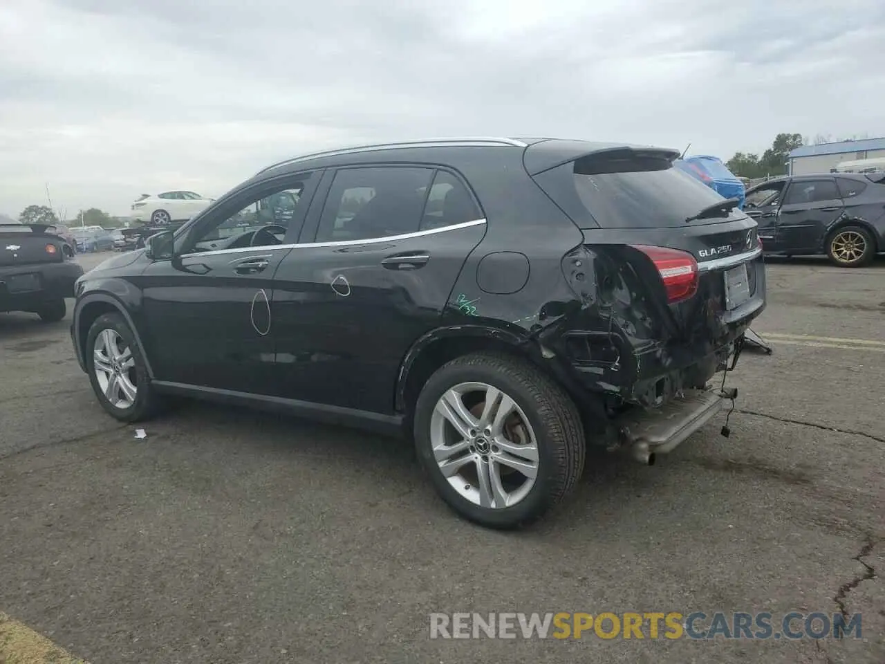 2 Photograph of a damaged car W1NTG4GB3LU031126 MERCEDES-BENZ GLA-CLASS 2020