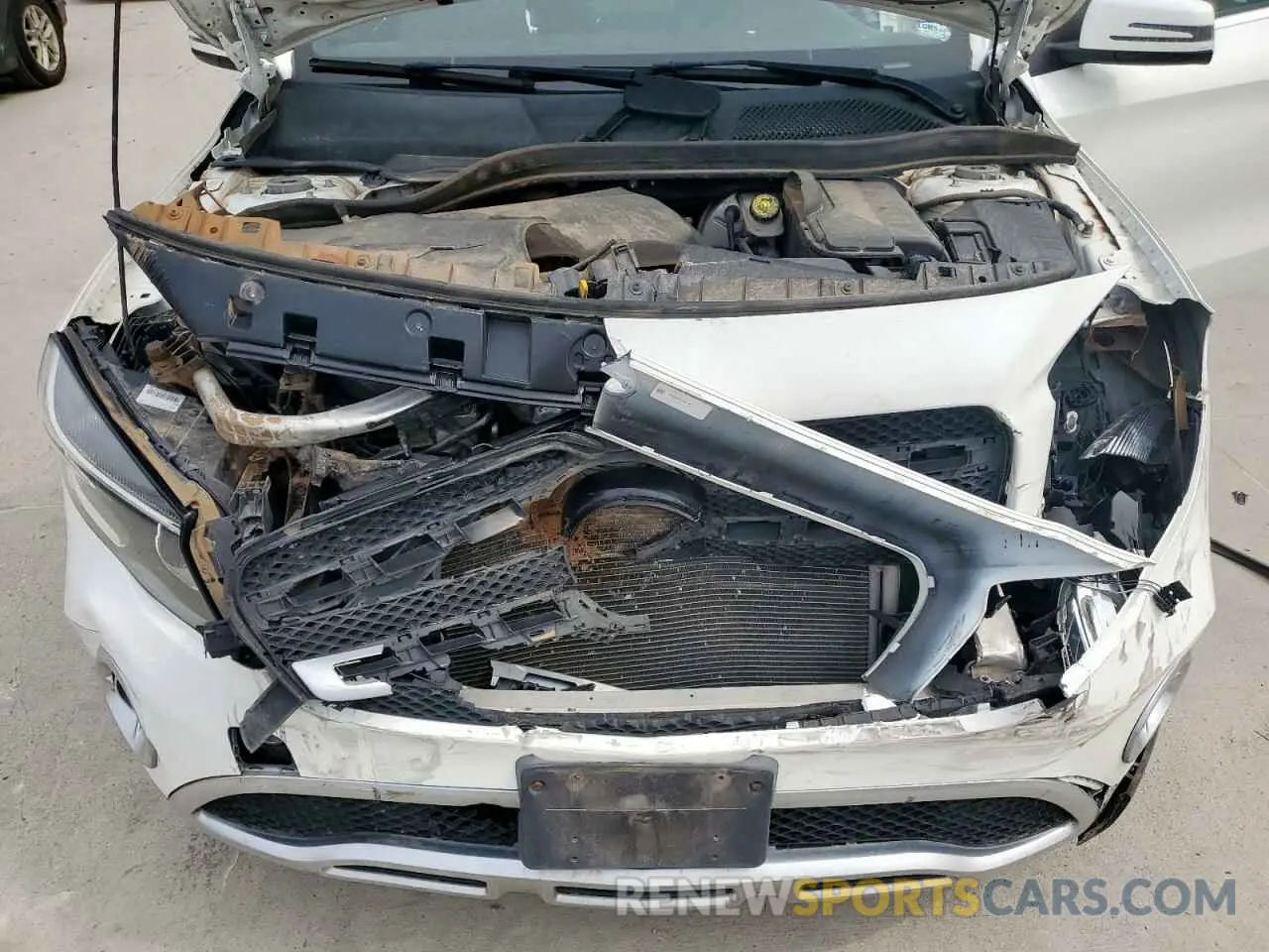 11 Photograph of a damaged car WDCTG4EB1LU026544 MERCEDES-BENZ GLA-CLASS 2020