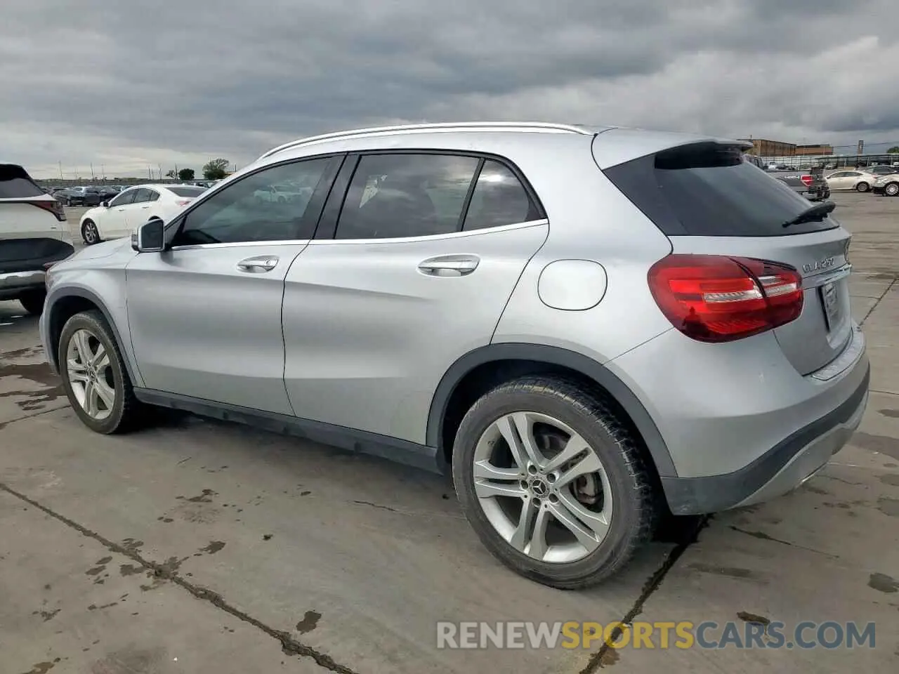 2 Photograph of a damaged car WDCTG4EB3LJ658737 MERCEDES-BENZ GLA-CLASS 2020