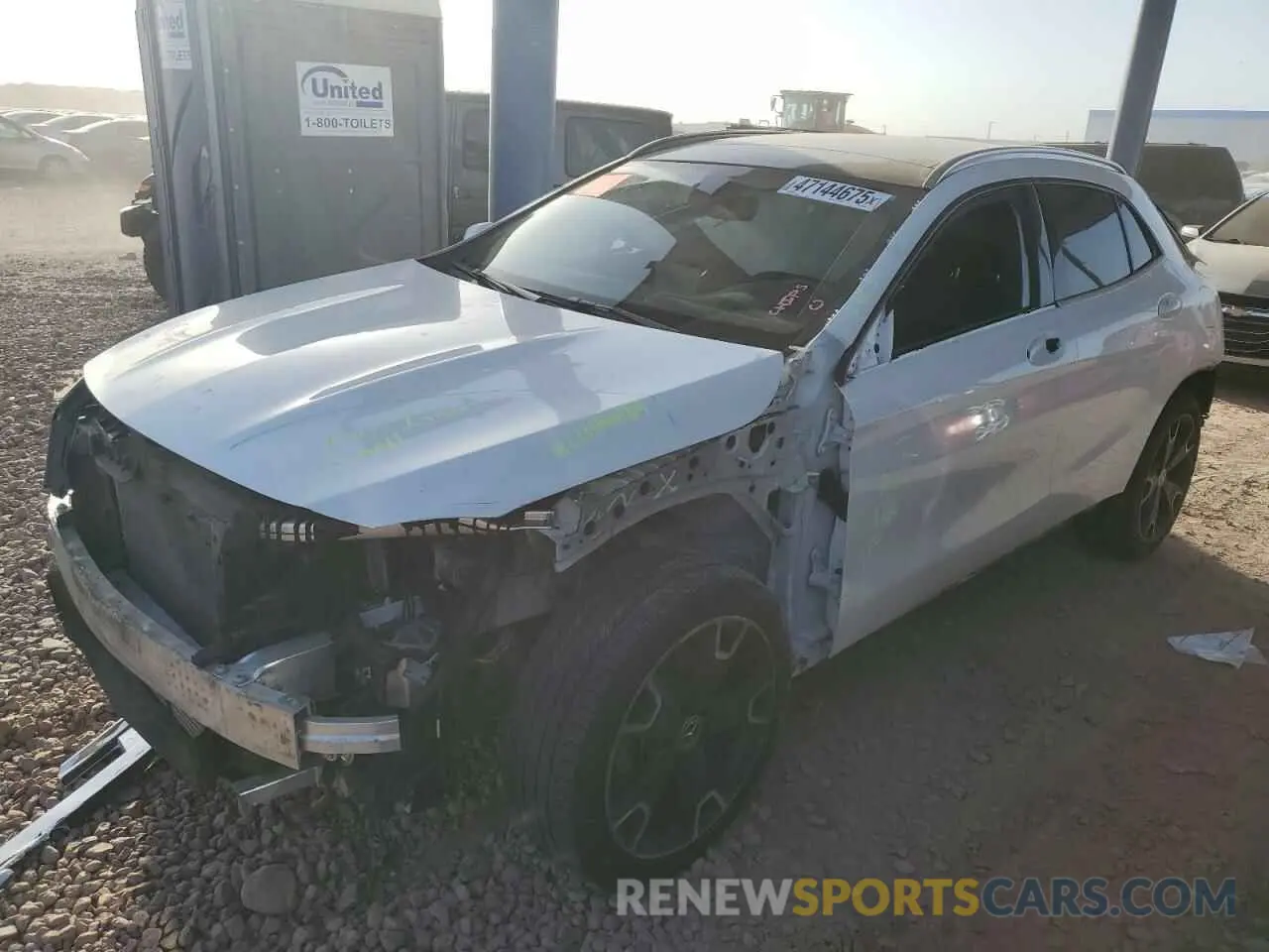 1 Photograph of a damaged car WDCTG4EB8LJ657244 MERCEDES-BENZ GLA-CLASS 2020