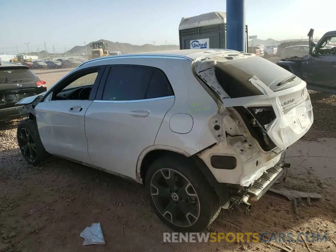 2 Photograph of a damaged car WDCTG4EB8LJ657244 MERCEDES-BENZ GLA-CLASS 2020