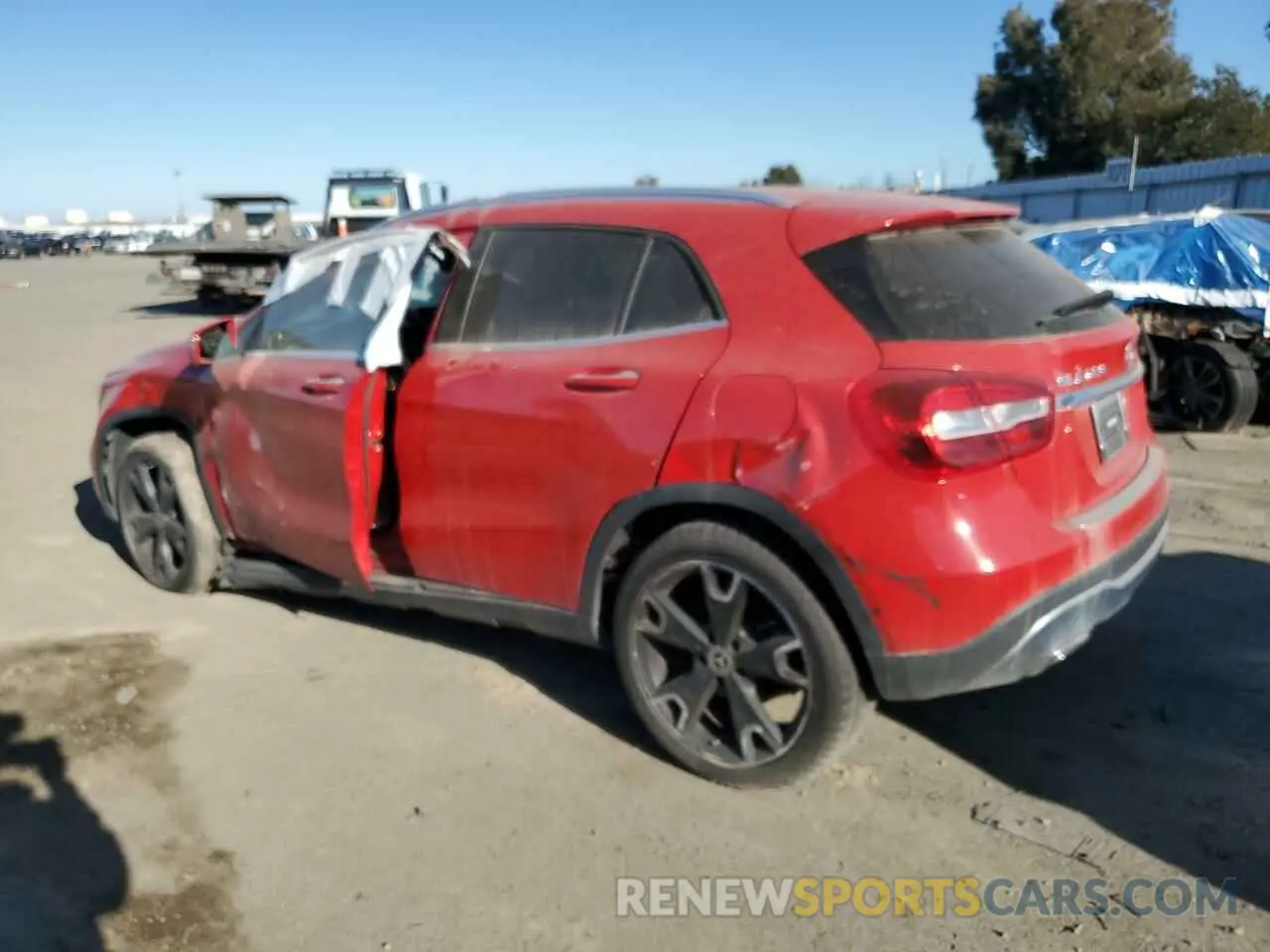 2 Photograph of a damaged car WDCTG4EB9LU021642 MERCEDES-BENZ GLA-CLASS 2020