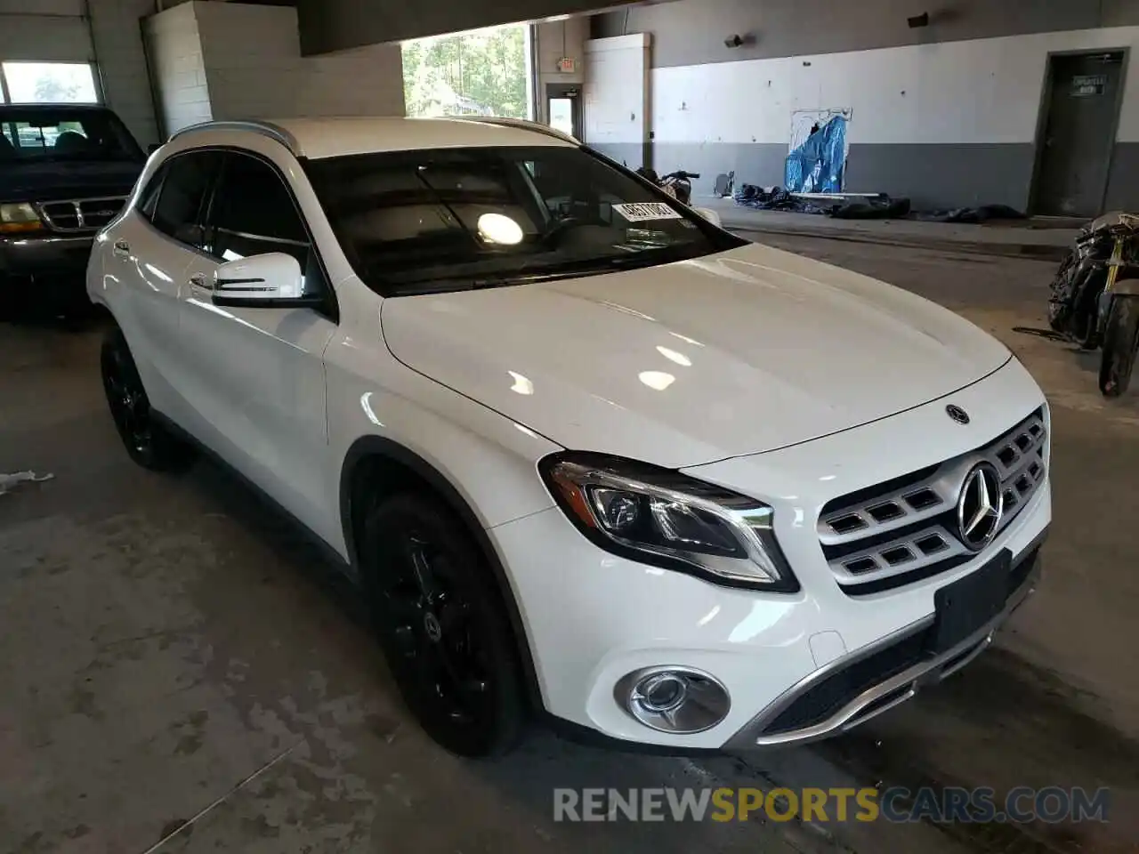 1 Photograph of a damaged car WDCTG4EB9LU024735 MERCEDES-BENZ GLA-CLASS 2020