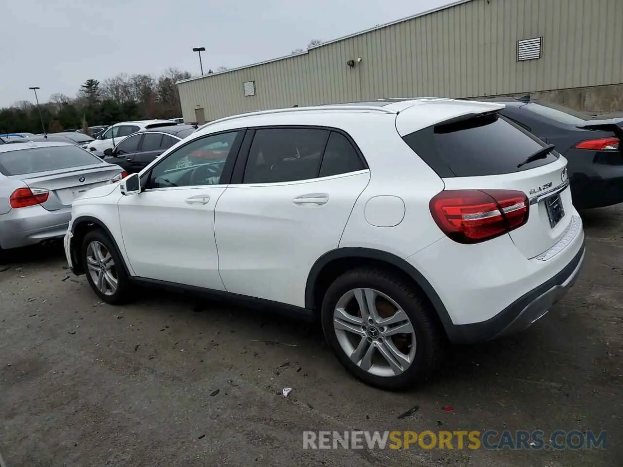 2 Photograph of a damaged car WDCTG4GB1LU025052 MERCEDES-BENZ GLA-CLASS 2020