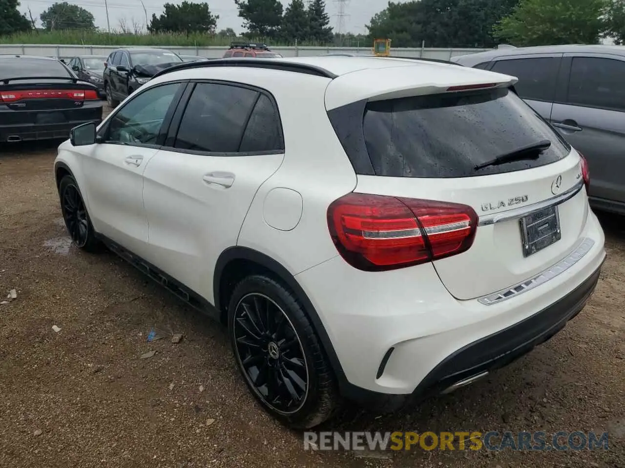 2 Photograph of a damaged car WDCTG4GB2LU021415 MERCEDES-BENZ GLA-CLASS 2020