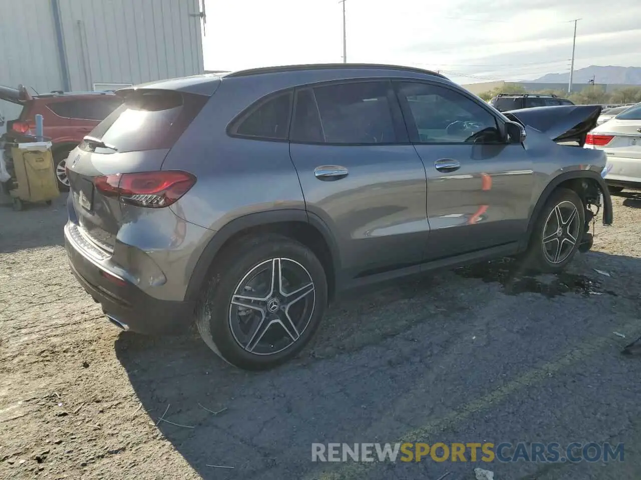 3 Photograph of a damaged car W1N4N4GB0MJ170322 MERCEDES-BENZ GLA-CLASS 2021