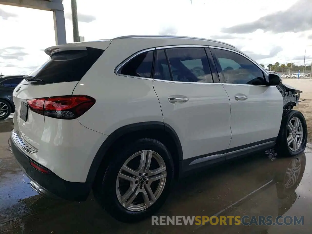 3 Photograph of a damaged car W1N4N4GB4MJ160456 MERCEDES-BENZ GLA-CLASS 2021