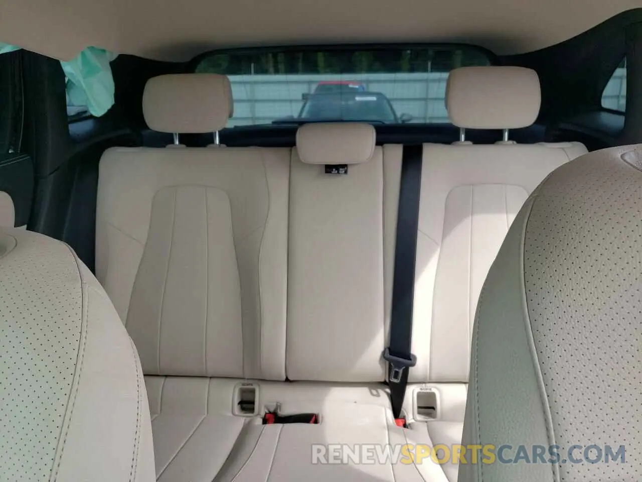 10 Photograph of a damaged car W1N4N4GB4MJ237679 MERCEDES-BENZ GLA-CLASS 2021